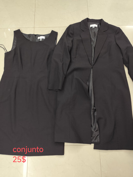 Vestido con chaqueta