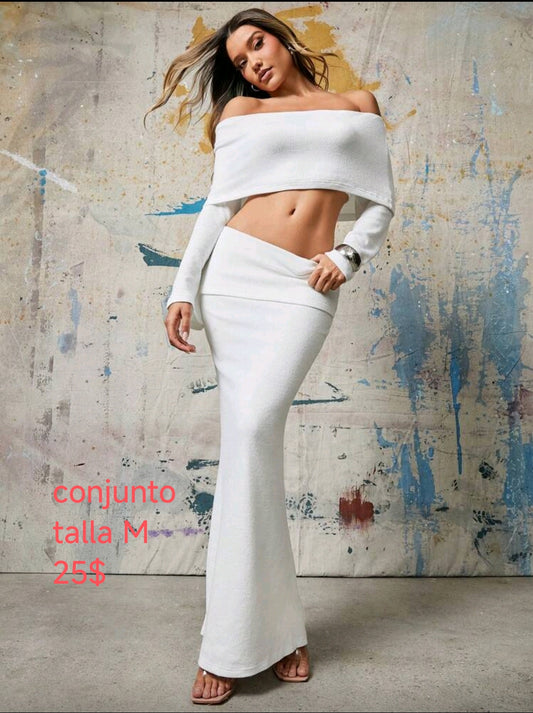 Conjunto beige de falda